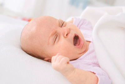 婴儿不吃奶怎么回事