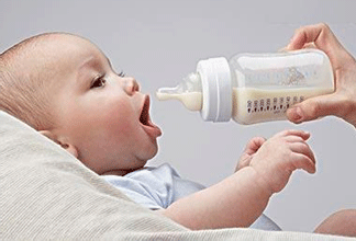 怎样让宝宝喝奶粉